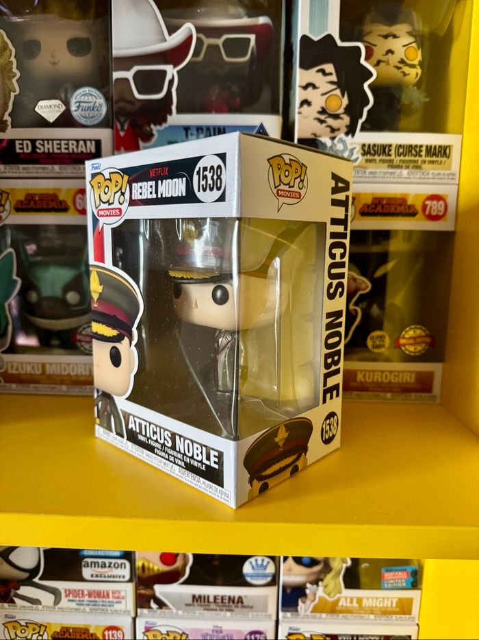 Funko Pop! Movies 1538 - Netflix Rebel Moon - Atticus Noble - photo numéro 2
