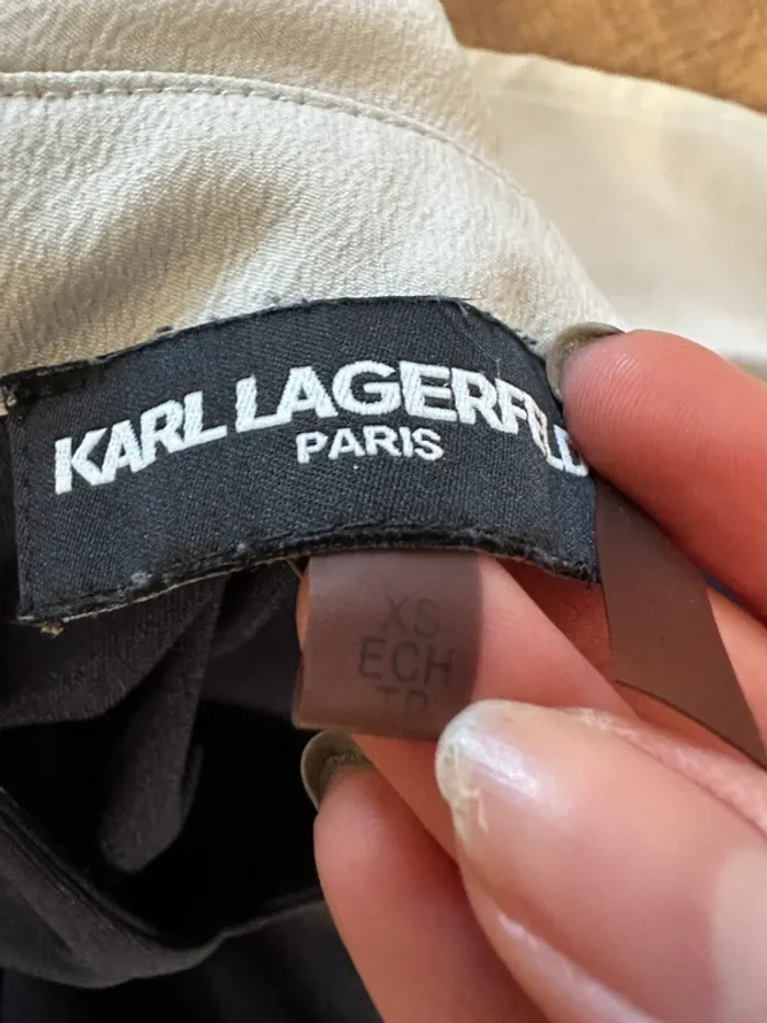 Blouse Karl Lagerfeld bleu marine taille 36 - photo numéro 4