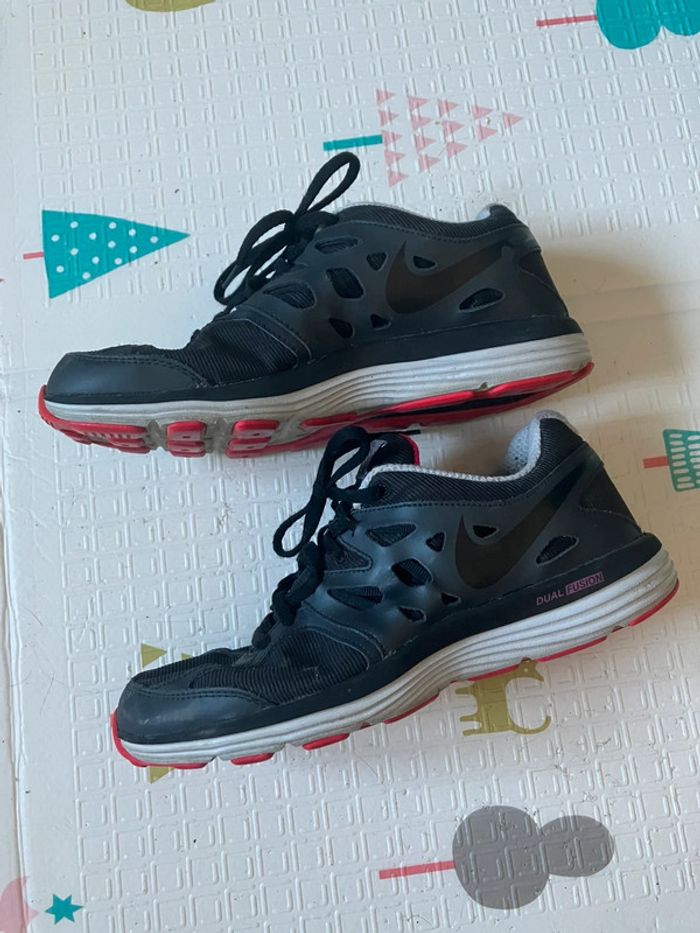 Baskets sneakers tennis running Nike - photo numéro 3