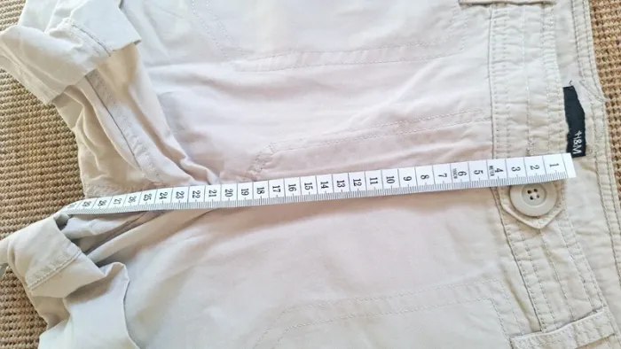 Short femme taille 44 neuf - photo numéro 4