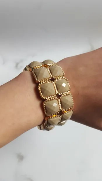 Bracelet doré & pierres taupe