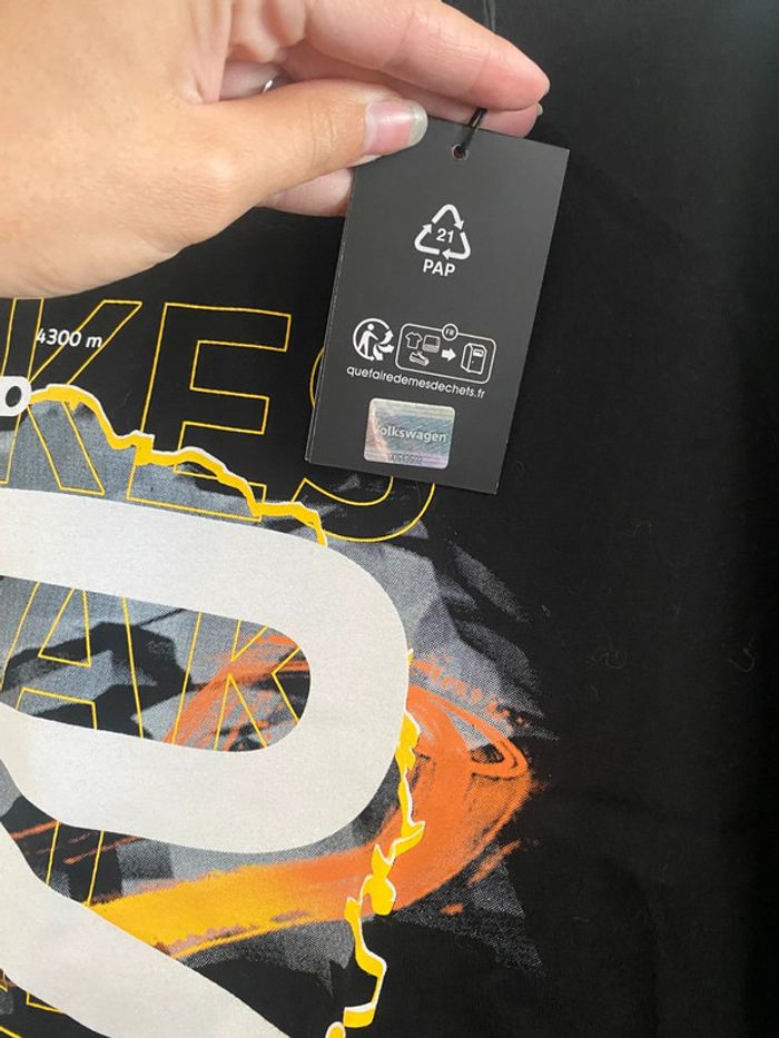 T-shirt imprimé Volkswagen - photo numéro 4