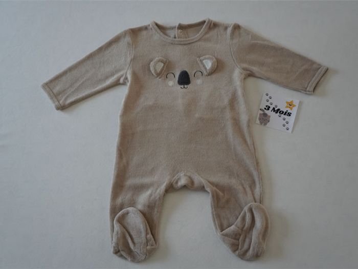 Lot de 5 Pyjamas velours brodés fantaisies Kiabi Taille : 3 mois - photo numéro 3