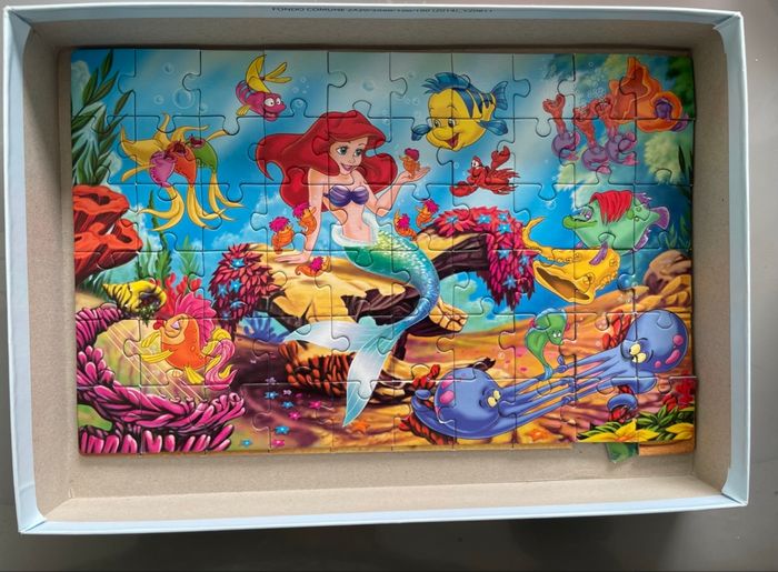 Puzzles Nathan fond de mer et Clementoni  de Disney Pirates et Princesses Très bon état - photo numéro 7