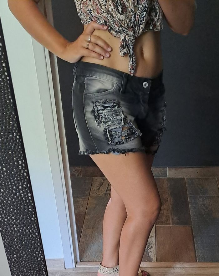 Short en jean noir femmes taille L Cloothes - photo numéro 3