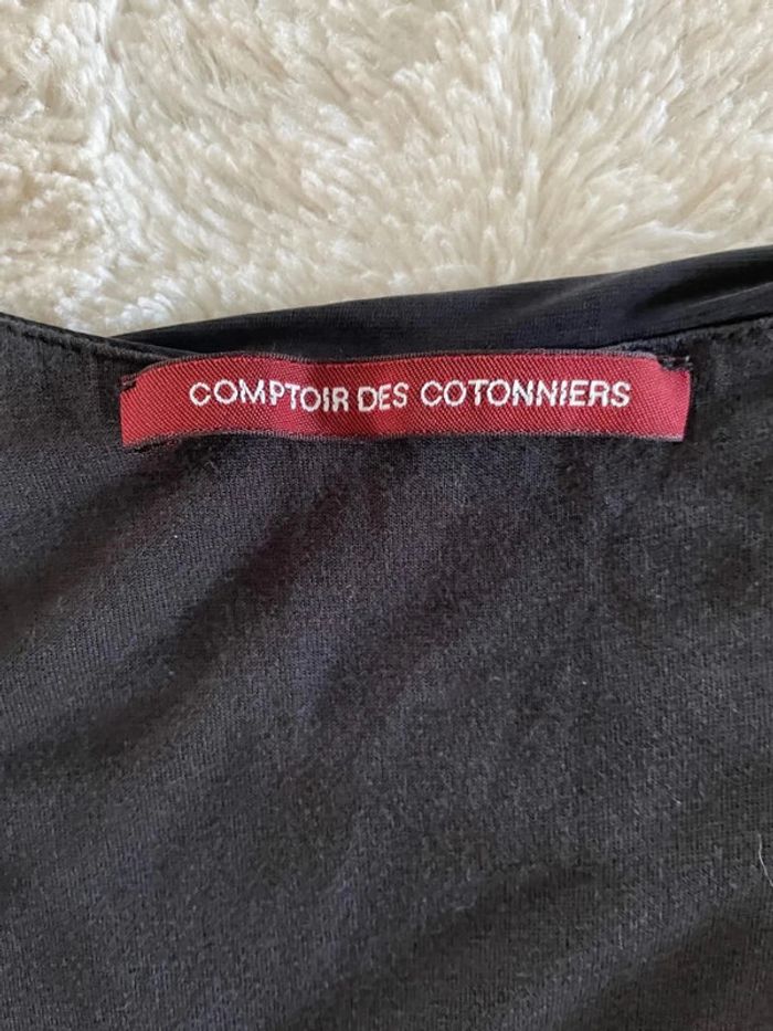 Petite robe noire douce et flatteuse XS - photo numéro 4