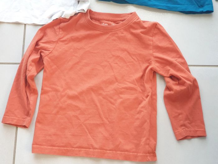 3 t-shirts manche longue 5 ans n°3 - photo numéro 4