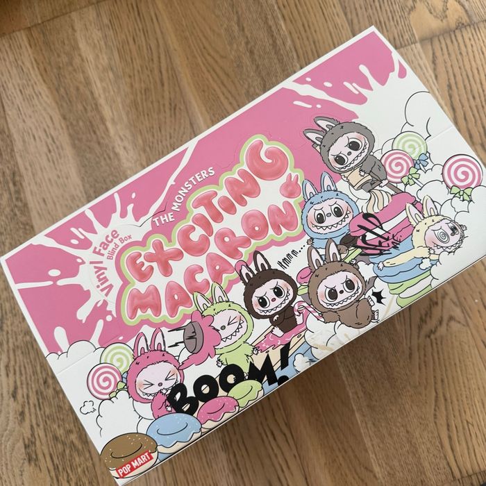 Pop Mart labubu exciting macaron set - photo numéro 2