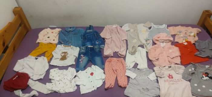 Lot 3 mois bébé fille