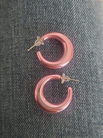 Boucles d'oreilles anneau rose