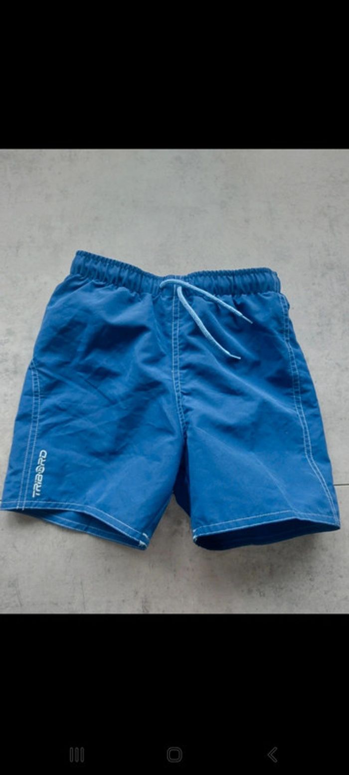 Short de bain Tribord Décathlon taille 5 ans
