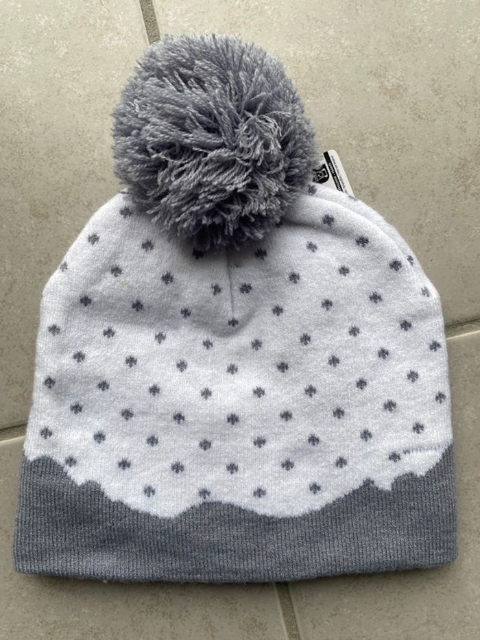 Bonnet neuf - photo numéro 2