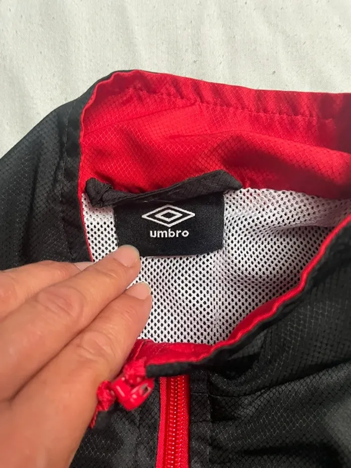 Veste umbro 11/12 ans - photo numéro 2