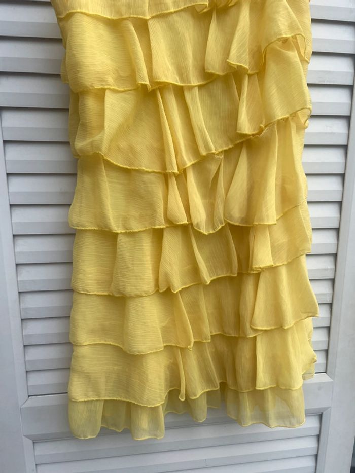 Robe à volant fluide jaune - photo numéro 4