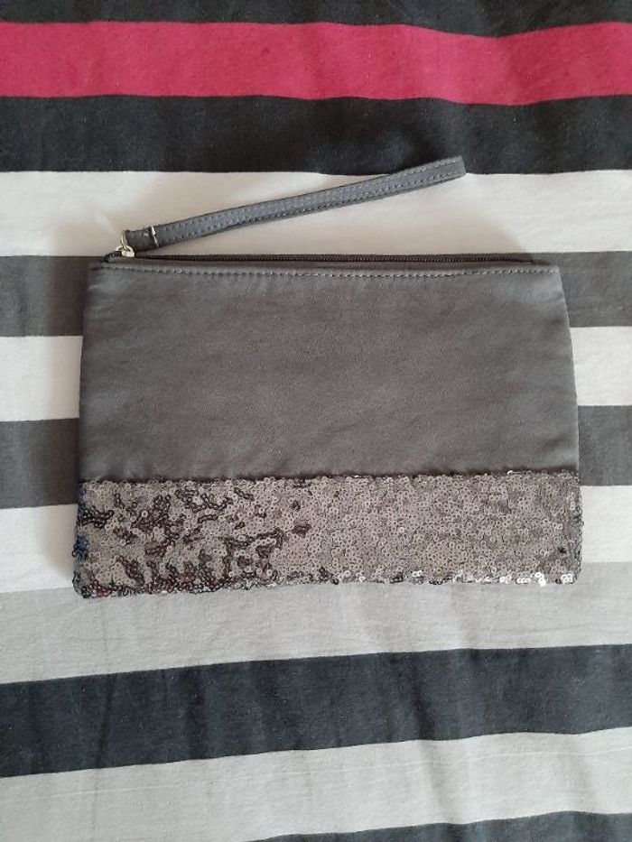 Pochette neuf