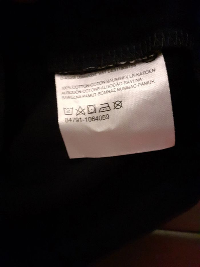 2 T-shirt taille S - photo numéro 4