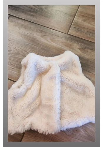 Veste sans manche moumoute blanc cassé Bout'chou Taille 24 mois