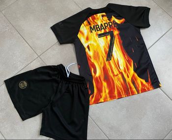 Ensemble foot 9/10 ans