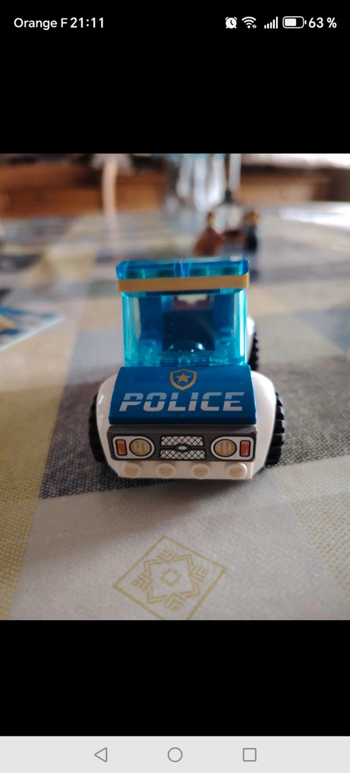 Lego City 60241 Police - photo numéro 5
