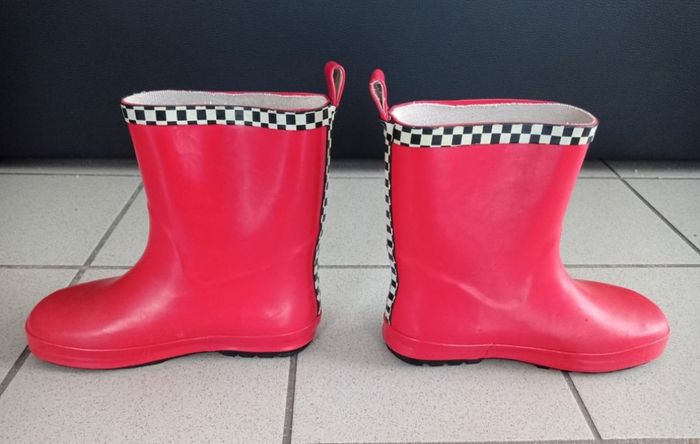 Bottes de pluie taille 33 - photo numéro 3
