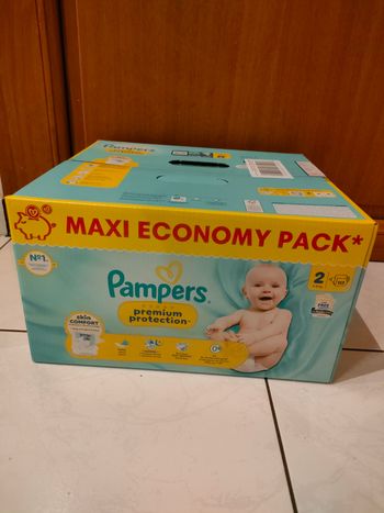 117  Couches taille 2 Pampers