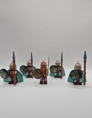 Figurines type lego Roi du rohan + 4 guerriers du rohan seigneur des anneaux / hobbit