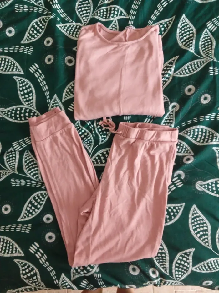 🌹pyjama Taille 36 gemo 🌹