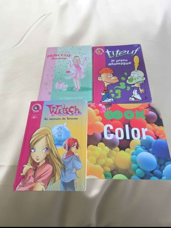 Lot de 4 livres jeunesse en bon état