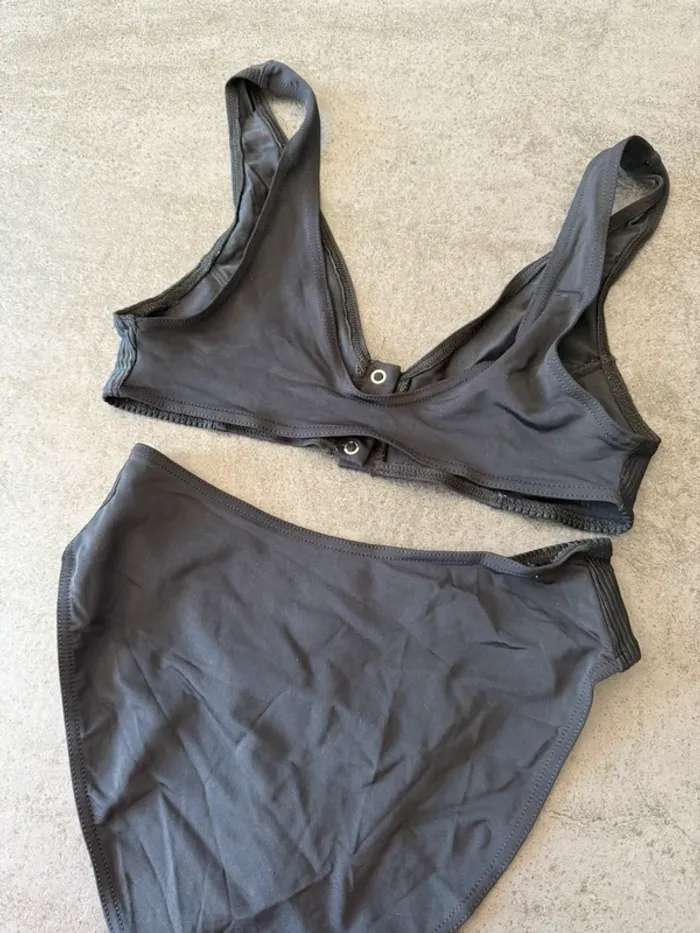 Maillot de bain 2 pièces noir - taille 38 - photo numéro 3