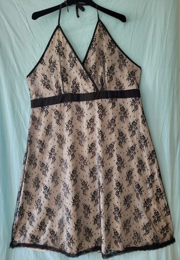 Três jolie robe habillée estivale