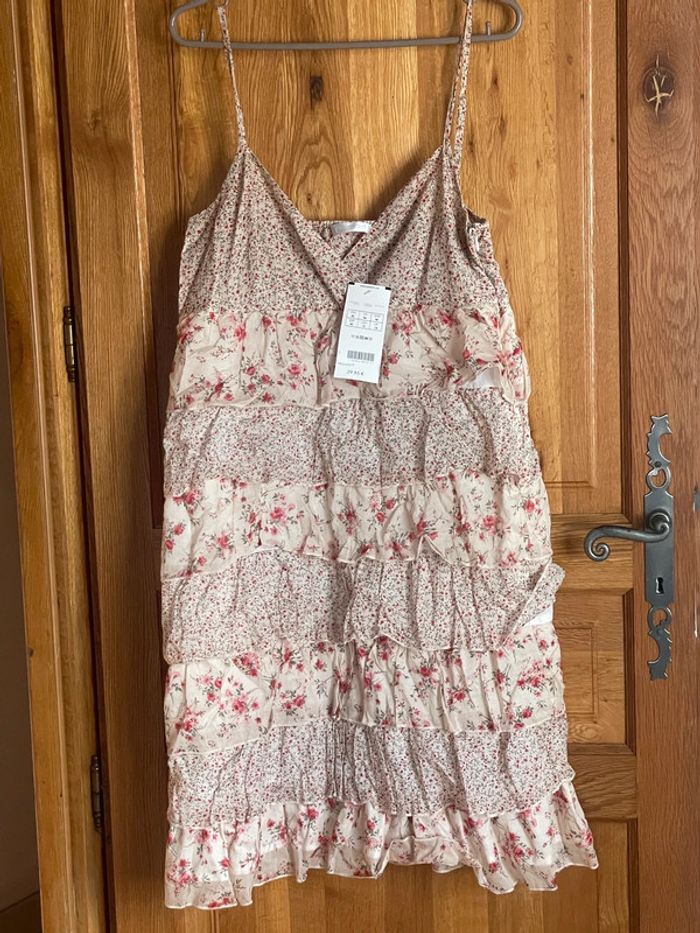 Robe à bretelle
