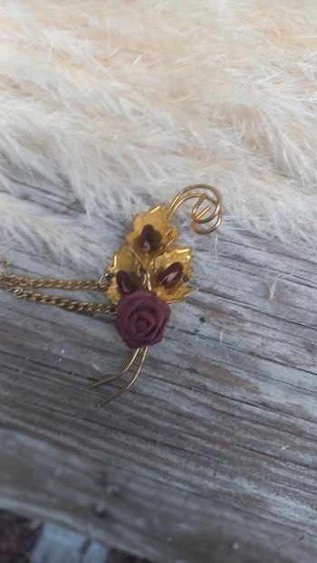 Broche fleurie vintage