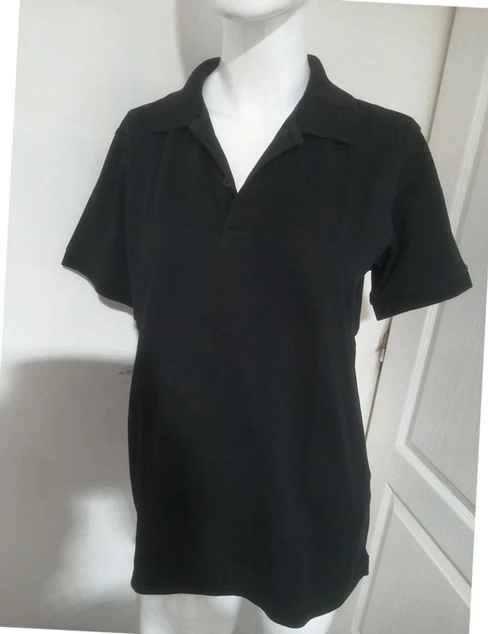 Polo Uniqlo noir taille M