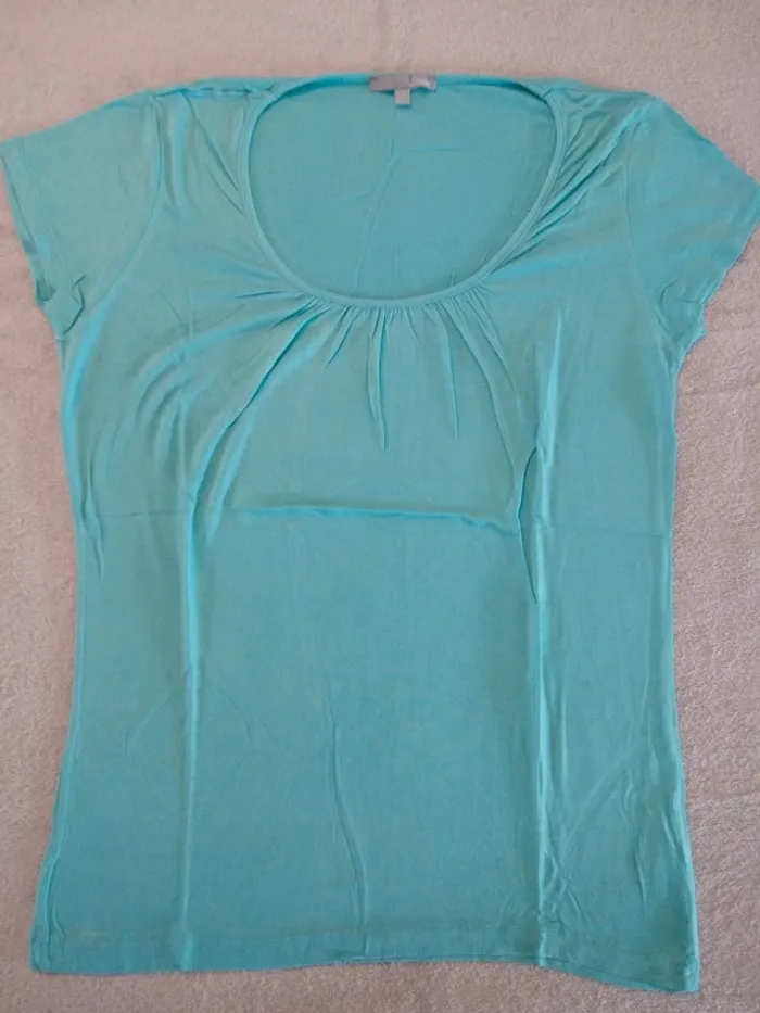 Tee-shirt Etam 42 (XL) (réf perso CAR28)(familleac72)