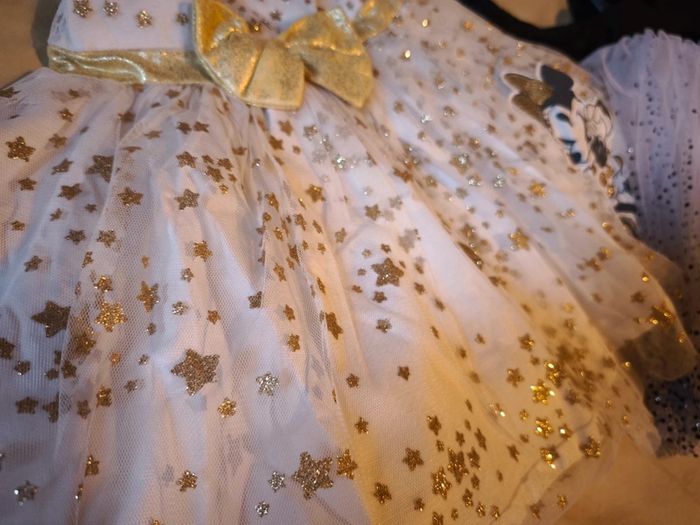Deux robes de soirée - photo numéro 2