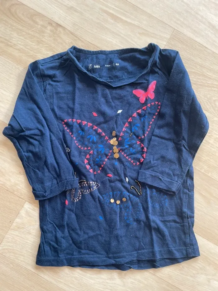 T-shirt manches longues fille 4 ans - photo numéro 2
