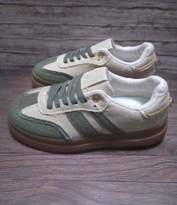 Baskets en toile Kaki et Beige - Style Rétro - Neuves - Taille 41