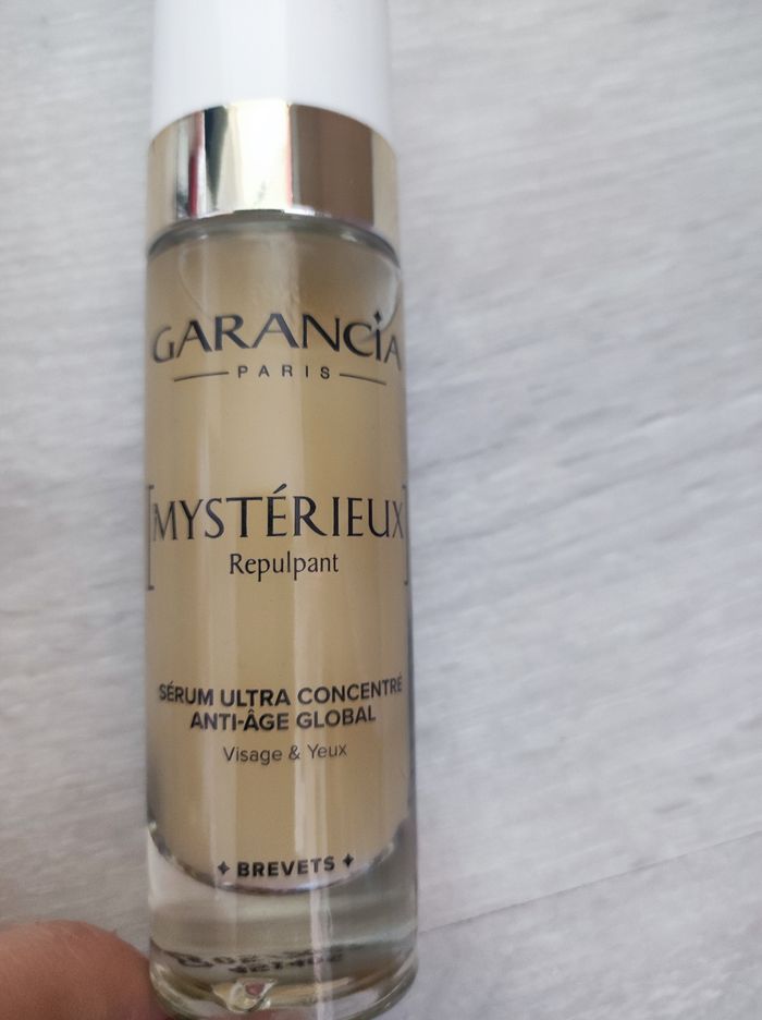 Lot anti âge mystérieux sérum et crème Garancia - photo numéro 3