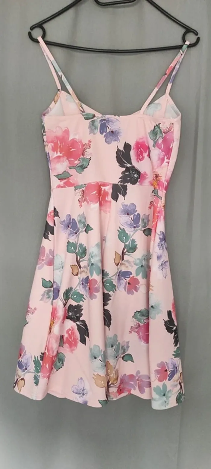 Robe fleurs à bretelles - photo numéro 7