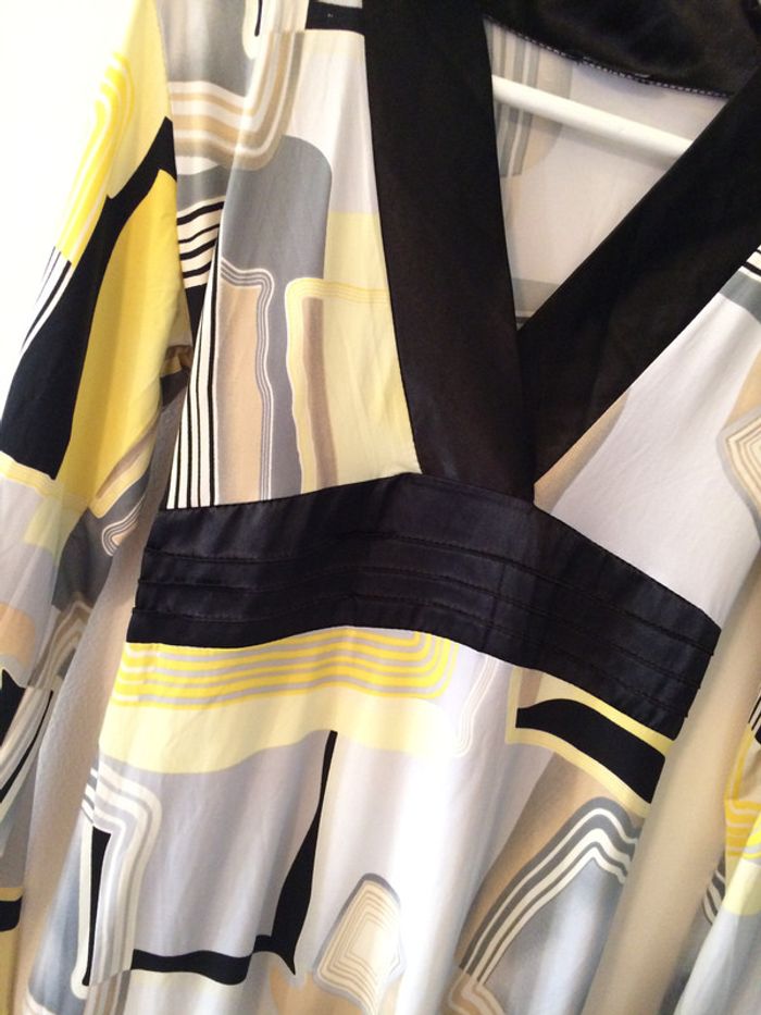 Robe neuve taille S/M - photo numéro 2