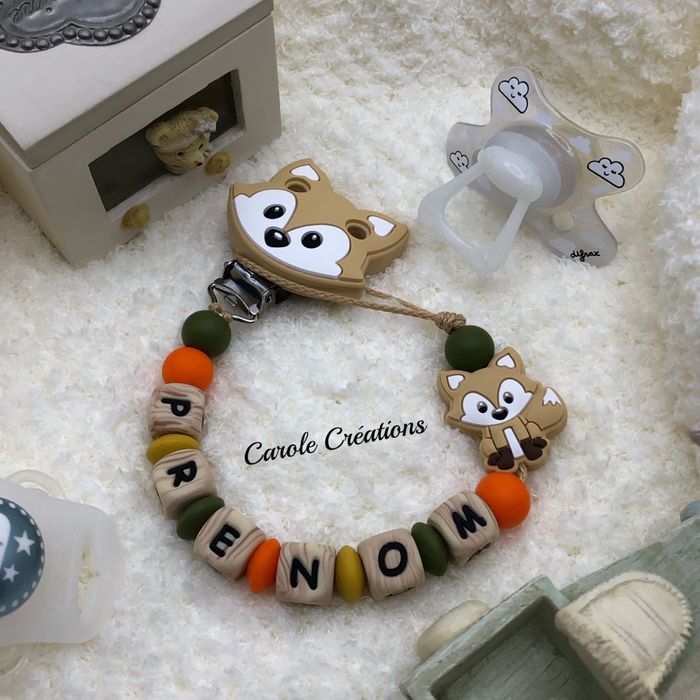 Attache tétine entièrement en silicone personnalisé renard