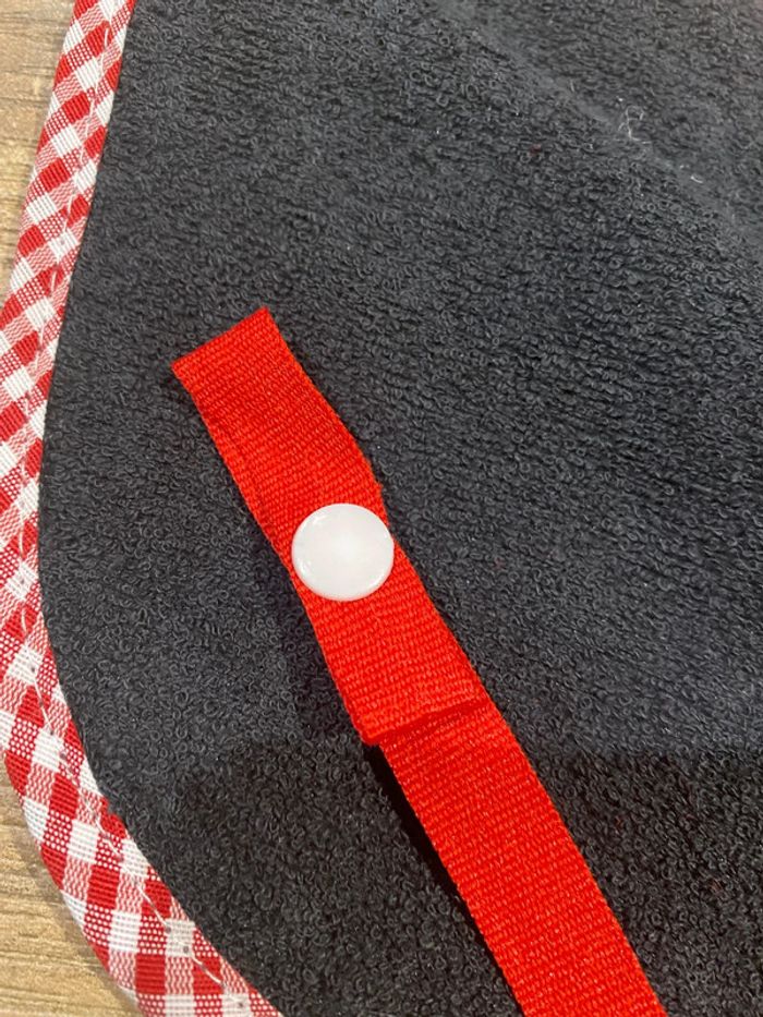 Bavoir avec attache sucette - photo numéro 3