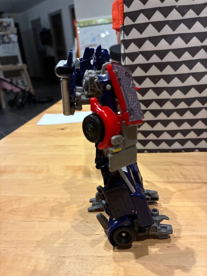 Figurine transformers Optimus Prime - photo numéro 7