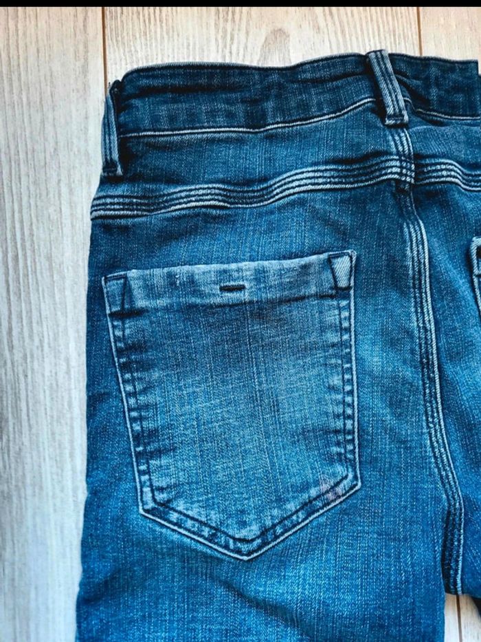 Jean H&M Homme Tech Stretch – Taille 38 FR – coupe slim déchirée – denim bleu extensible - photo numéro 11