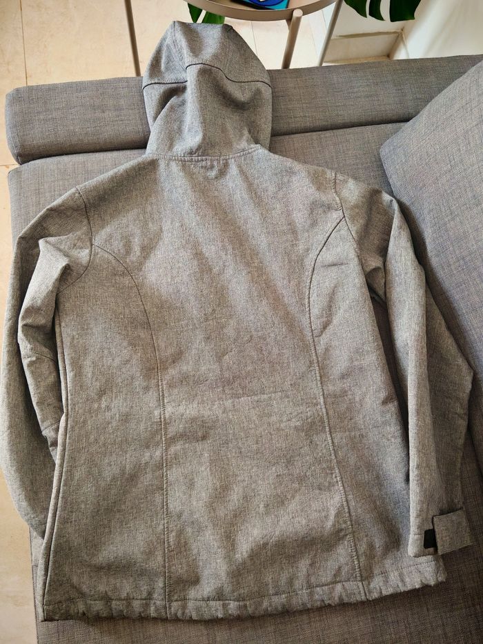 Jolie veste femme chaude et pratique - photo numéro 3