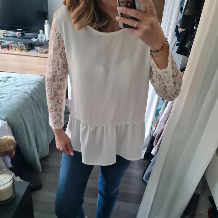 Blouse blanche dentelle 🤍 - photo numéro 3