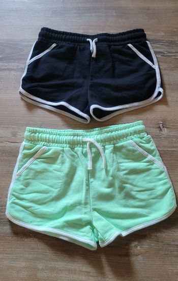 Lot 2 shorts