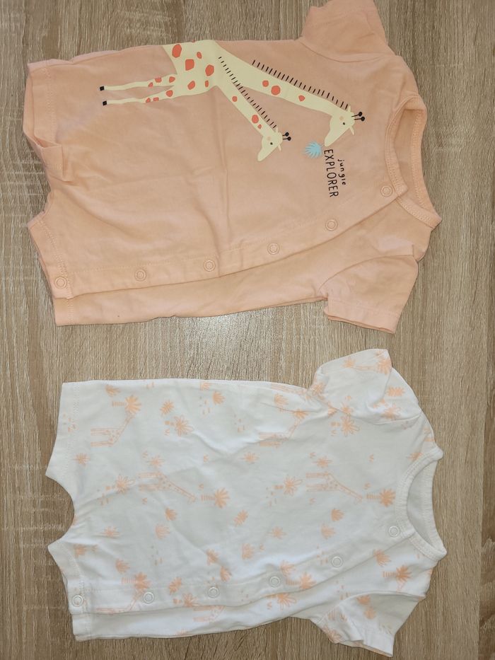 Vêtements fille 1 mois - photo numéro 10