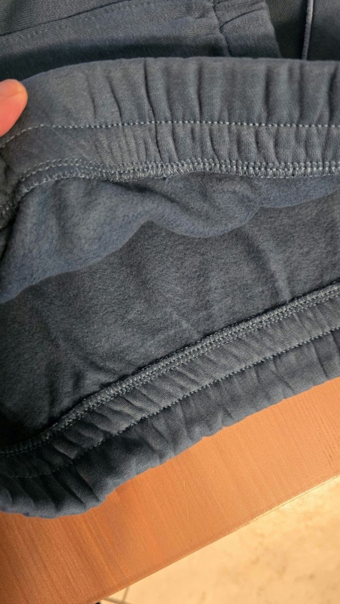 Neuf (non porté) 🏷🥰😍 SUPERBE sweat molleton 12 ans fille 😍🥰 - photo numéro 3