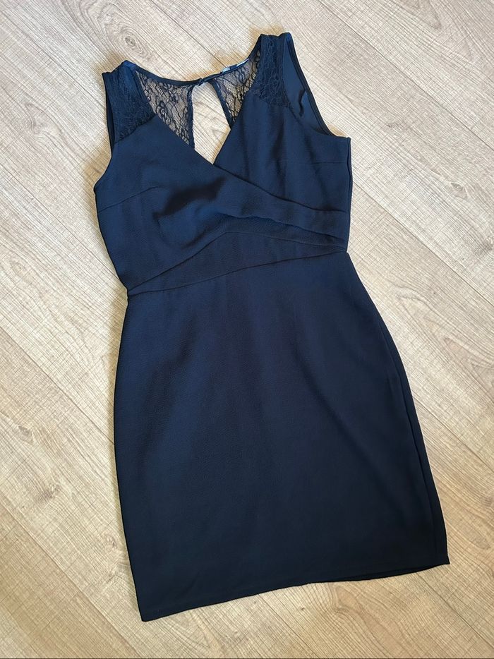 Robe noire sans manches avec dentelle Morgan taille 38 comme neuve - photo numéro 7